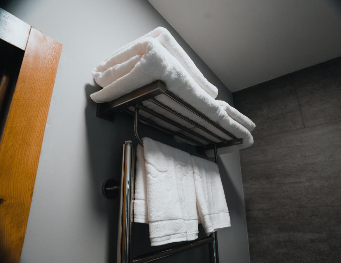 Demure Hotel Tasjkent Eksteriør bilde