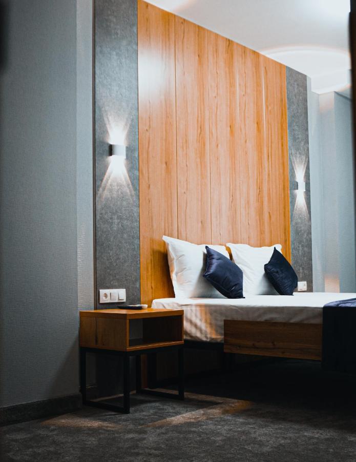 Demure Hotel Tasjkent Eksteriør bilde